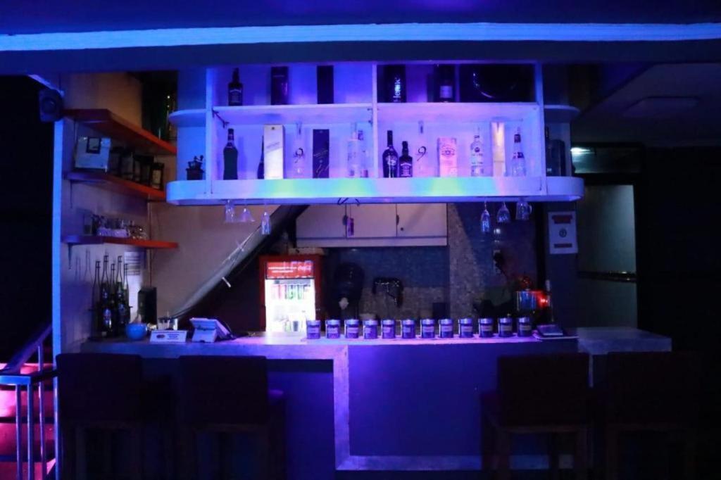 California Hotel Dżakarta Zewnętrze zdjęcie